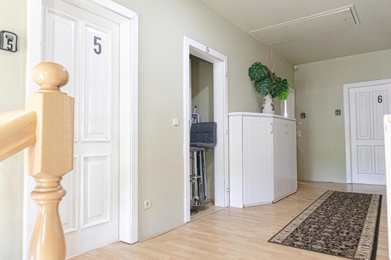 Exquisite Shared Villa - Your Private Room In This Beautiful Home Wien Exterior foto